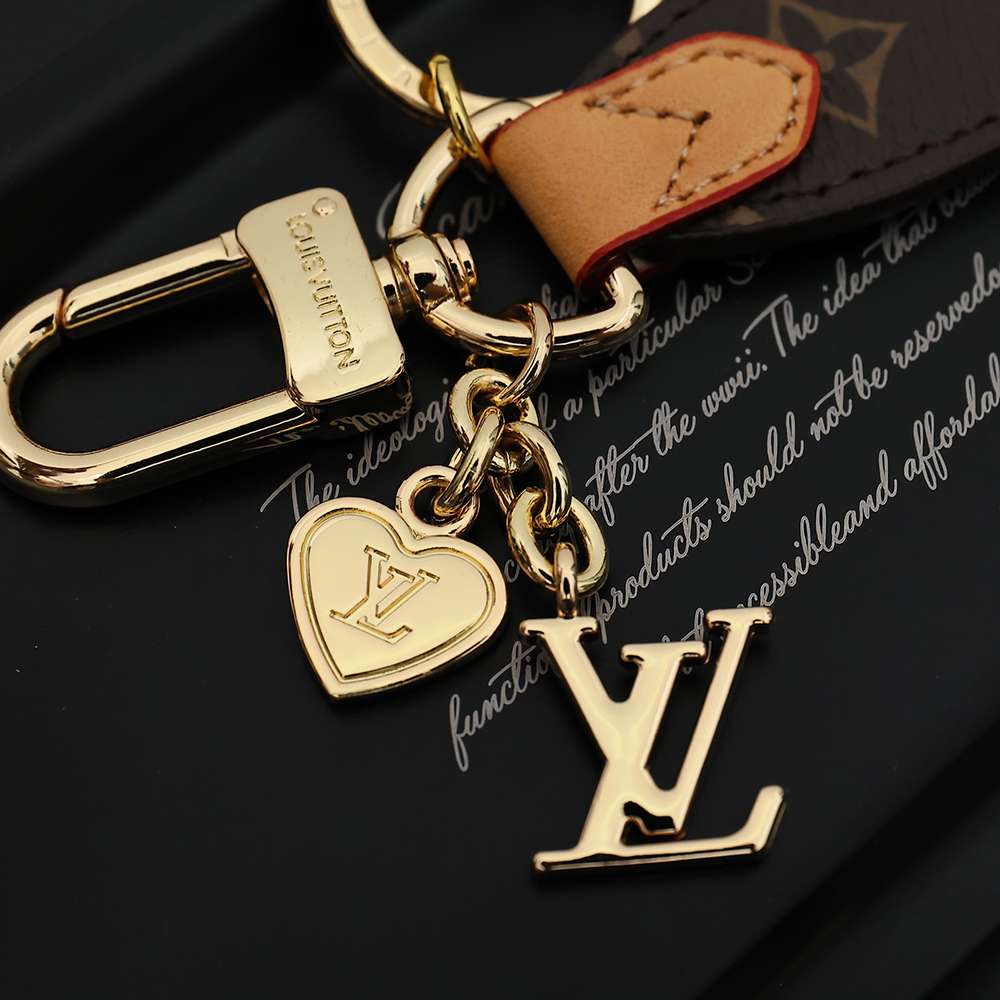 Louis Vuitton Keychain M01184