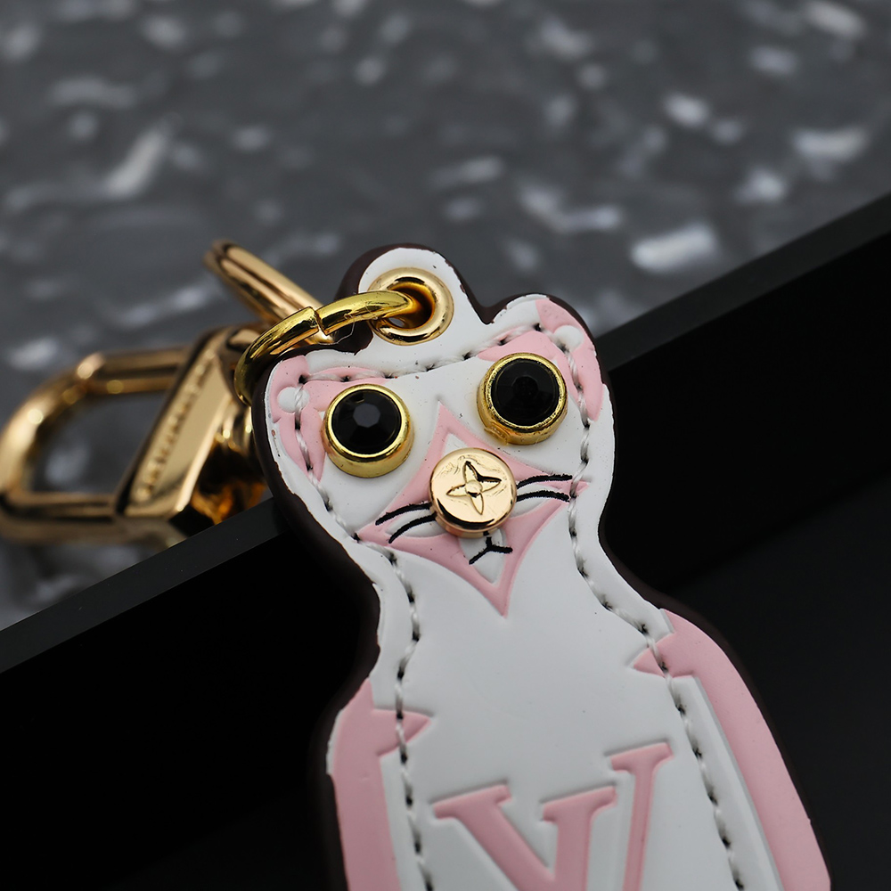 Louis Vuitton Keychain M01563