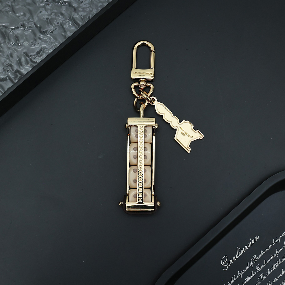 Louis Vuitton Keychain M01750