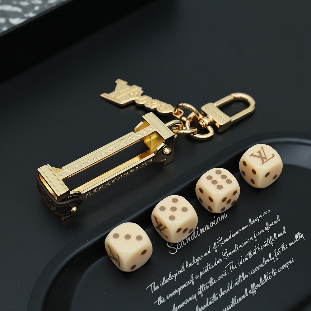 Louis Vuitton Keychain M01750