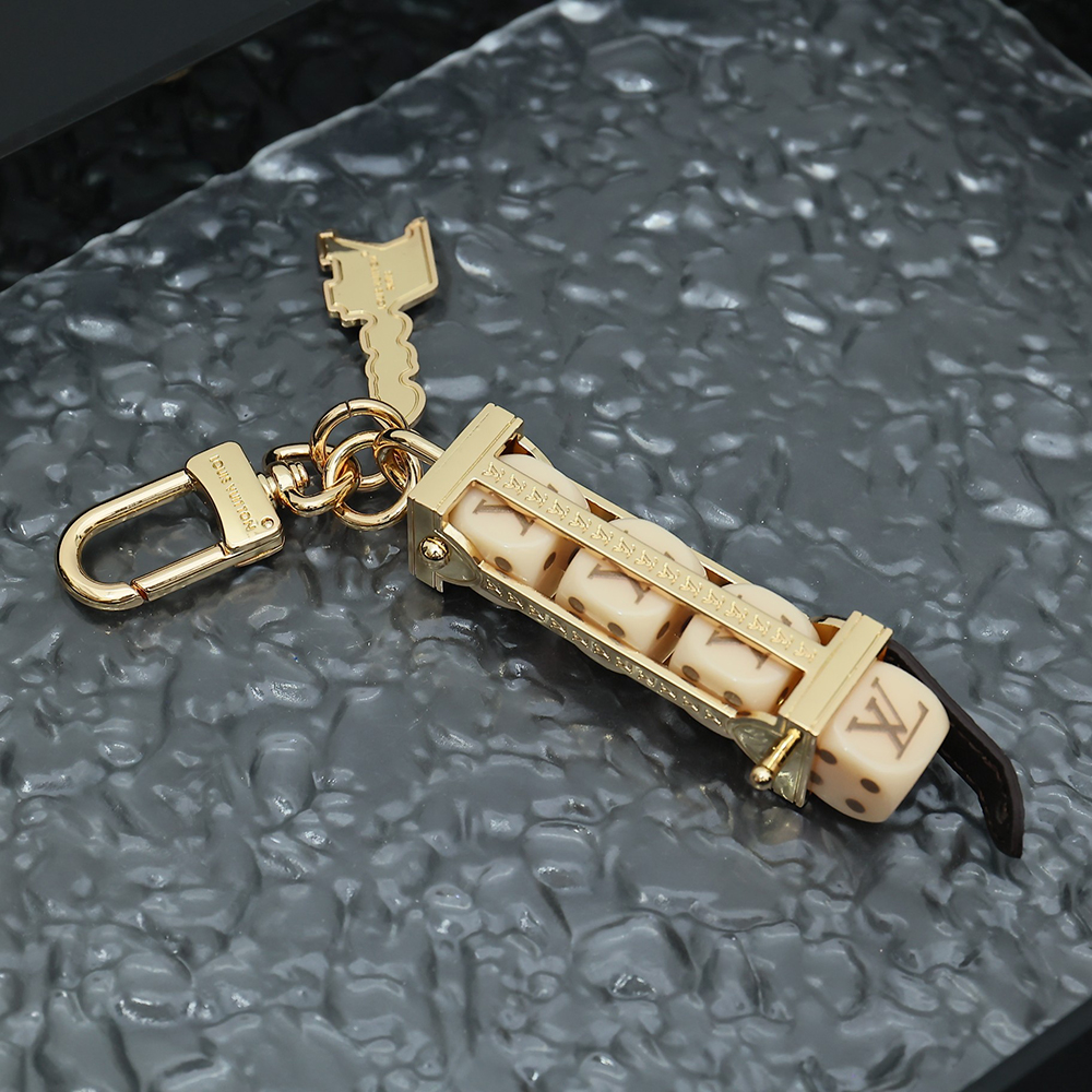 Louis Vuitton Keychain M01750