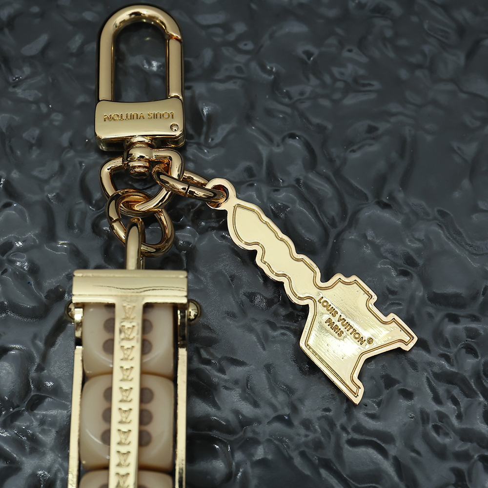 Louis Vuitton Keychain M01750