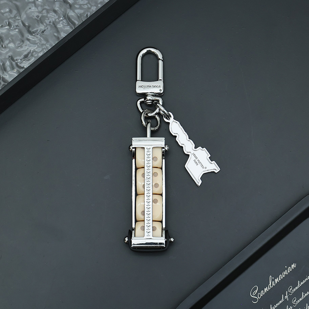 Louis Vuitton Keychain M01751