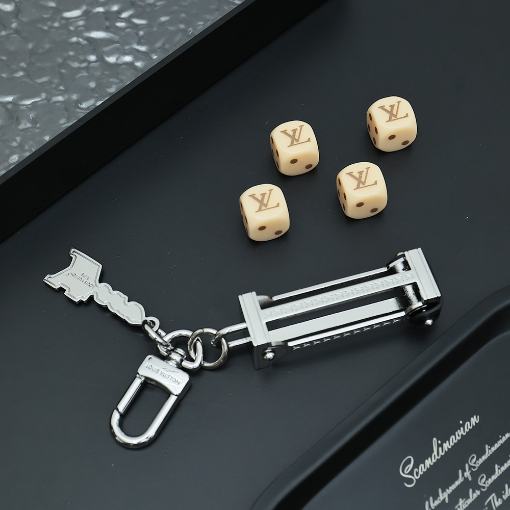 Louis Vuitton Keychain M01751