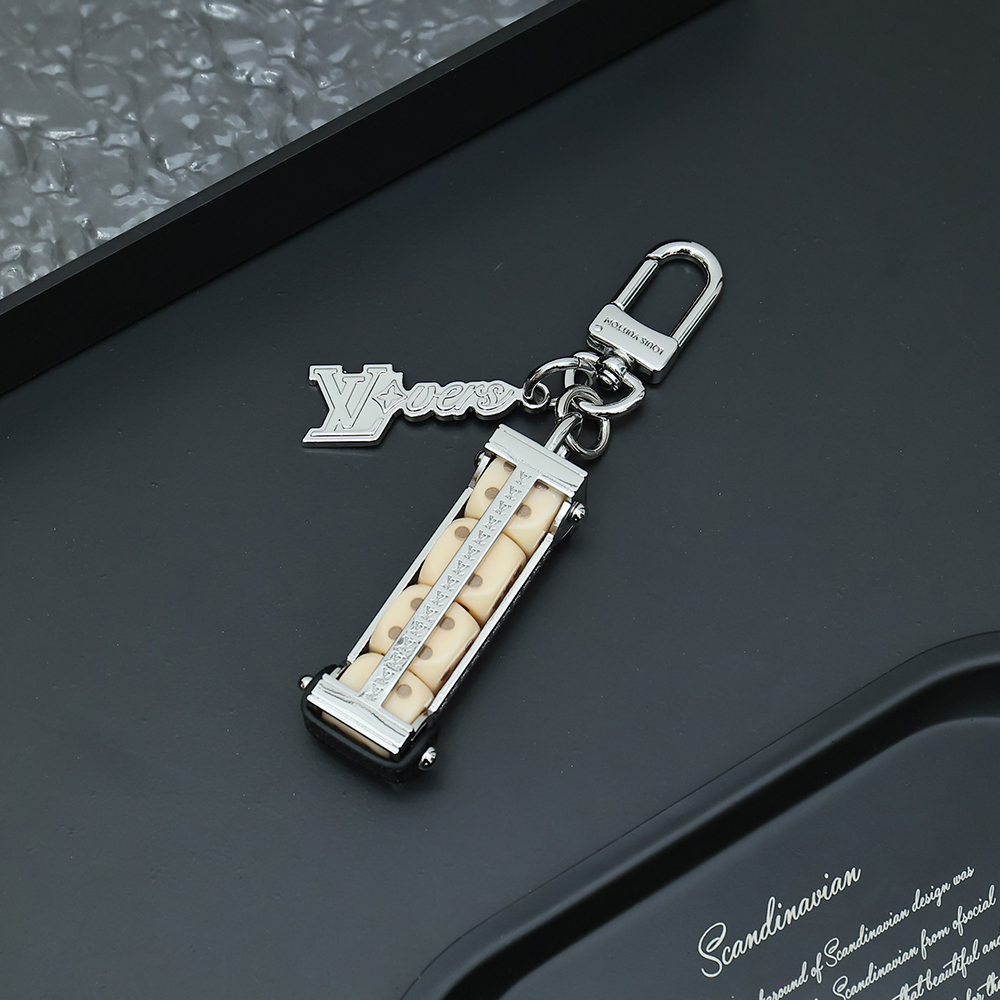 Louis Vuitton Keychain M01751