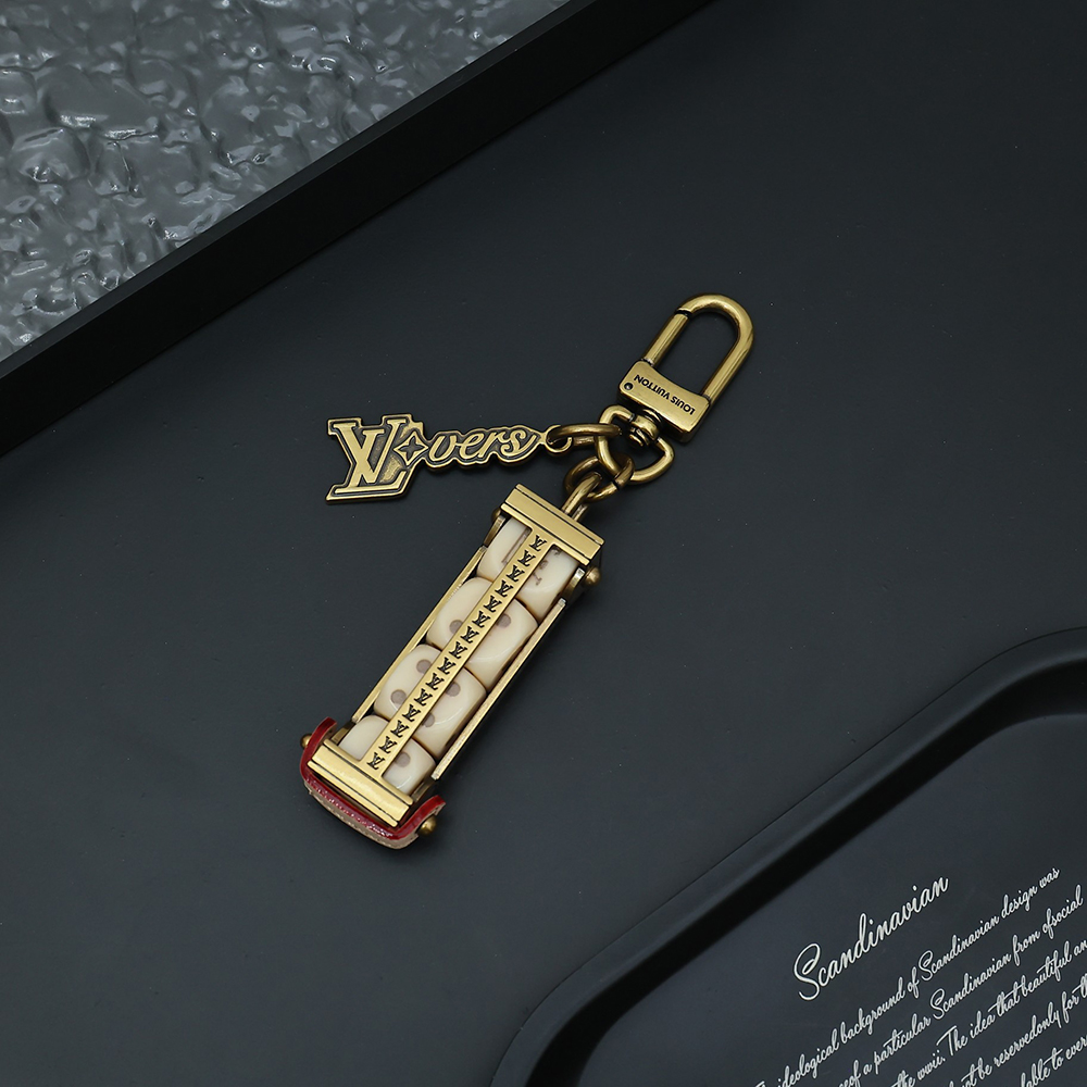 Louis Vuitton Keychain M01752