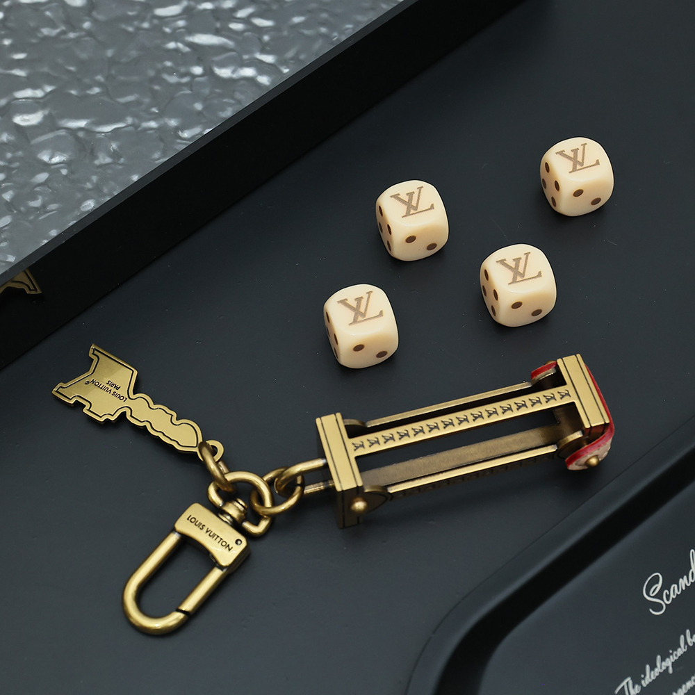 Louis Vuitton Keychain M01752