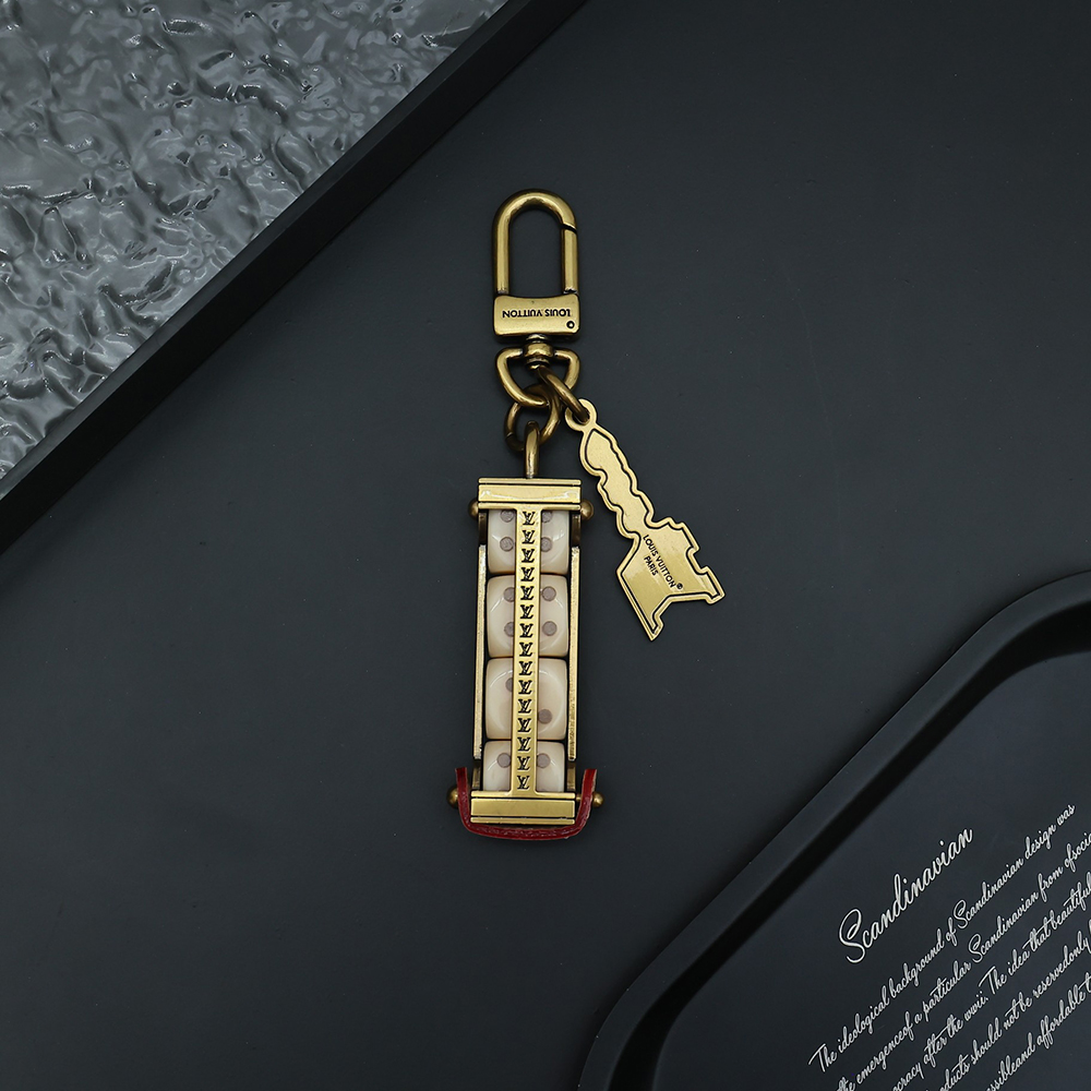 Louis Vuitton Keychain M01752
