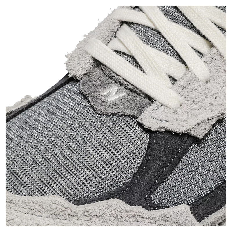 2002R 'PROTECTION PACK-RAIN CLOUD'