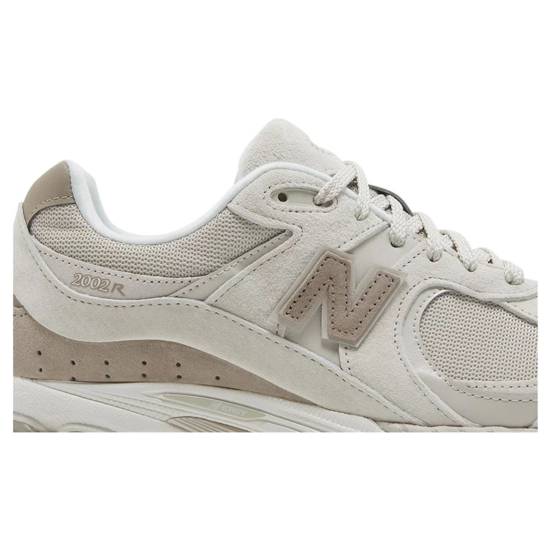 2002R 'Light Dark Tan'