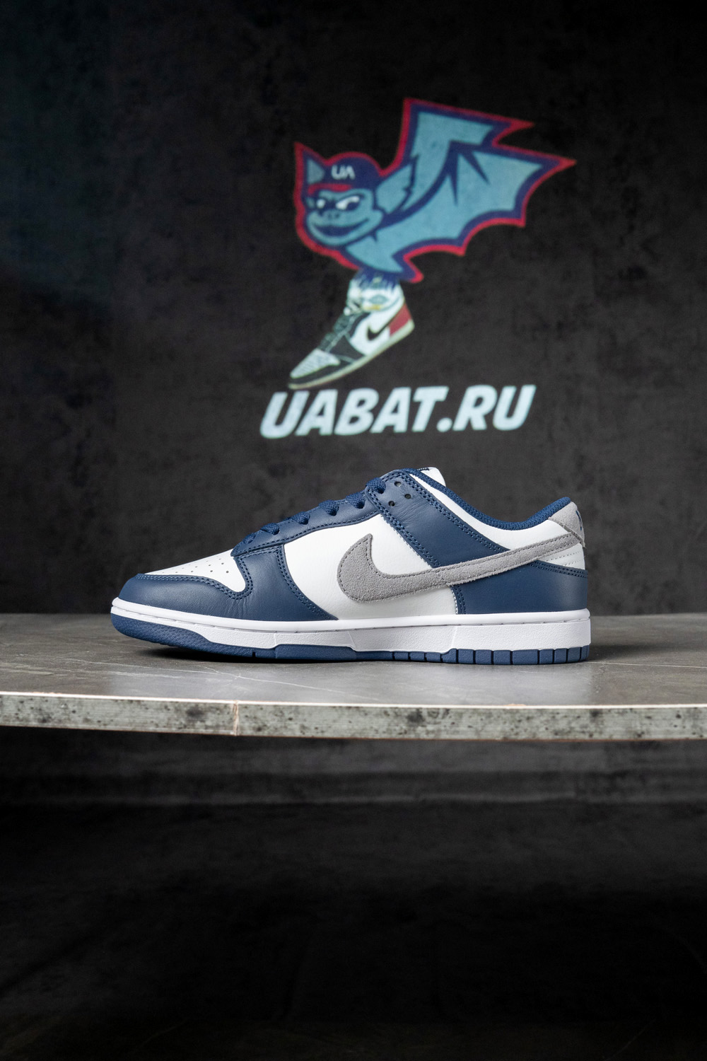 DUNK LOW 'MIDNIGHT NAVY SMOKE GREY'