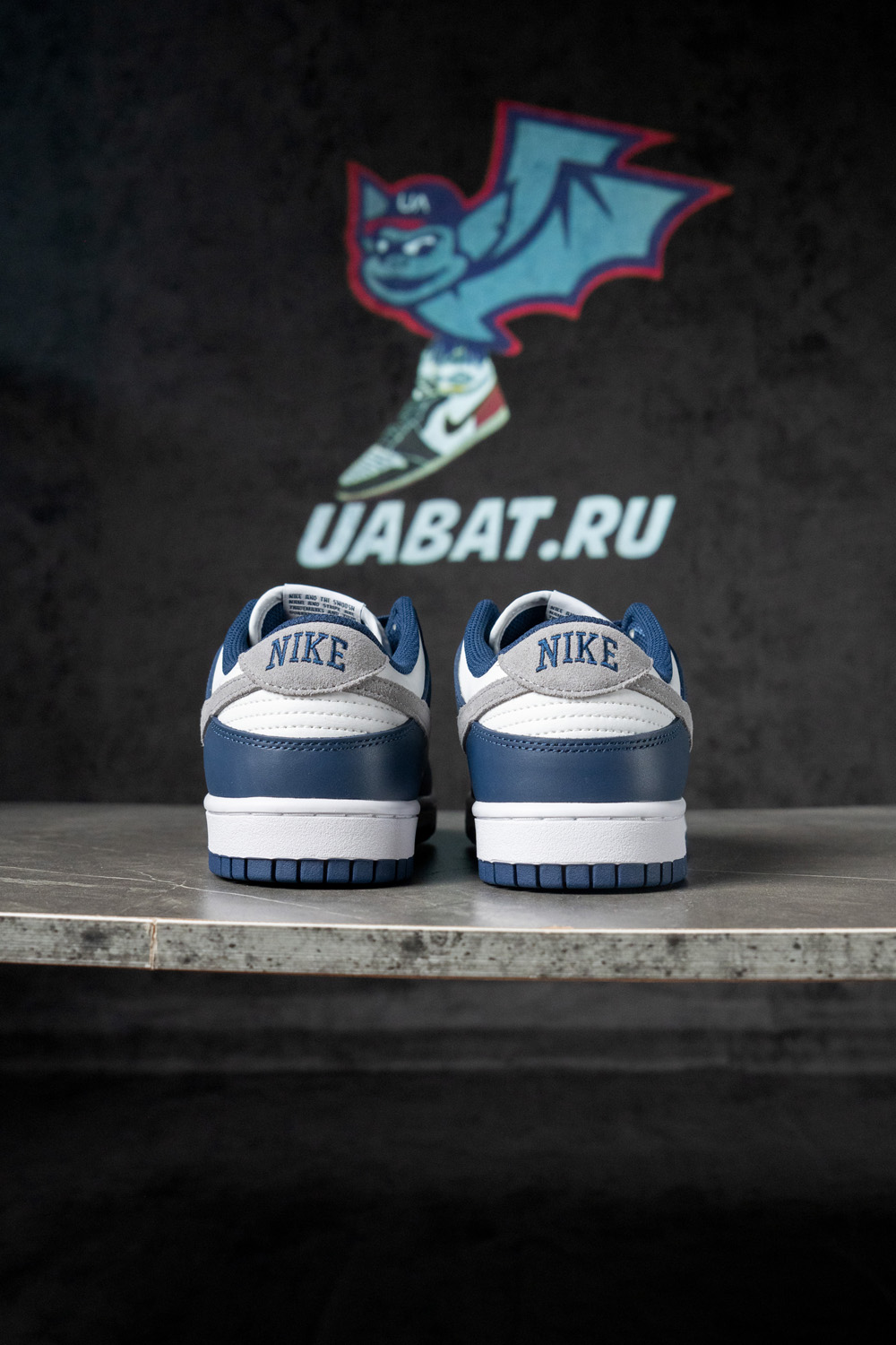 DUNK LOW 'MIDNIGHT NAVY SMOKE GREY'