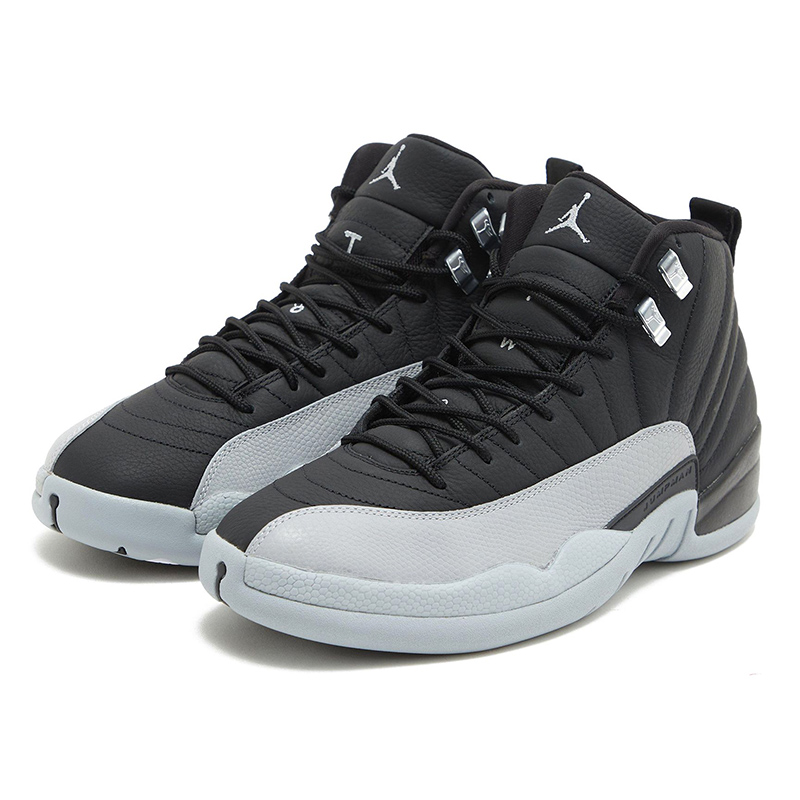 Air Jordan 12 