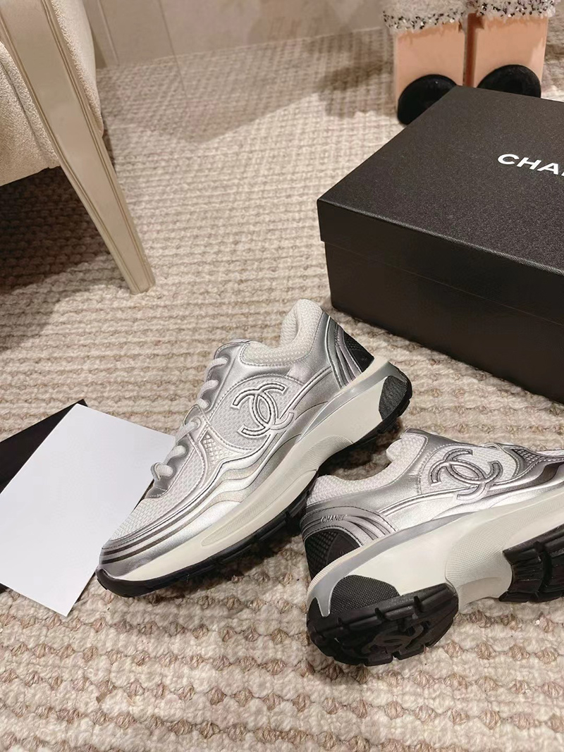 Chanel CC Logo Sneaker 'White Silver'