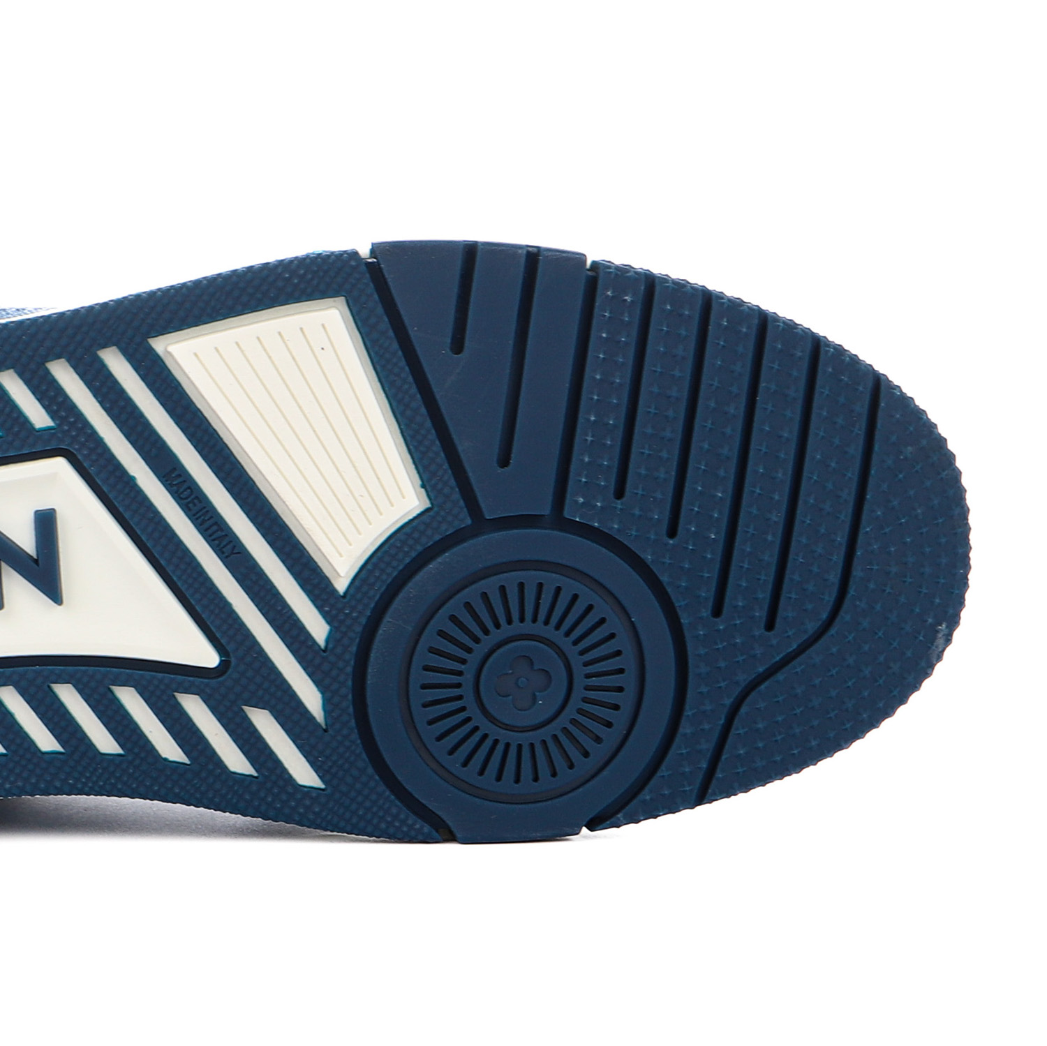 Louis Vuitton Trainer Sneaker