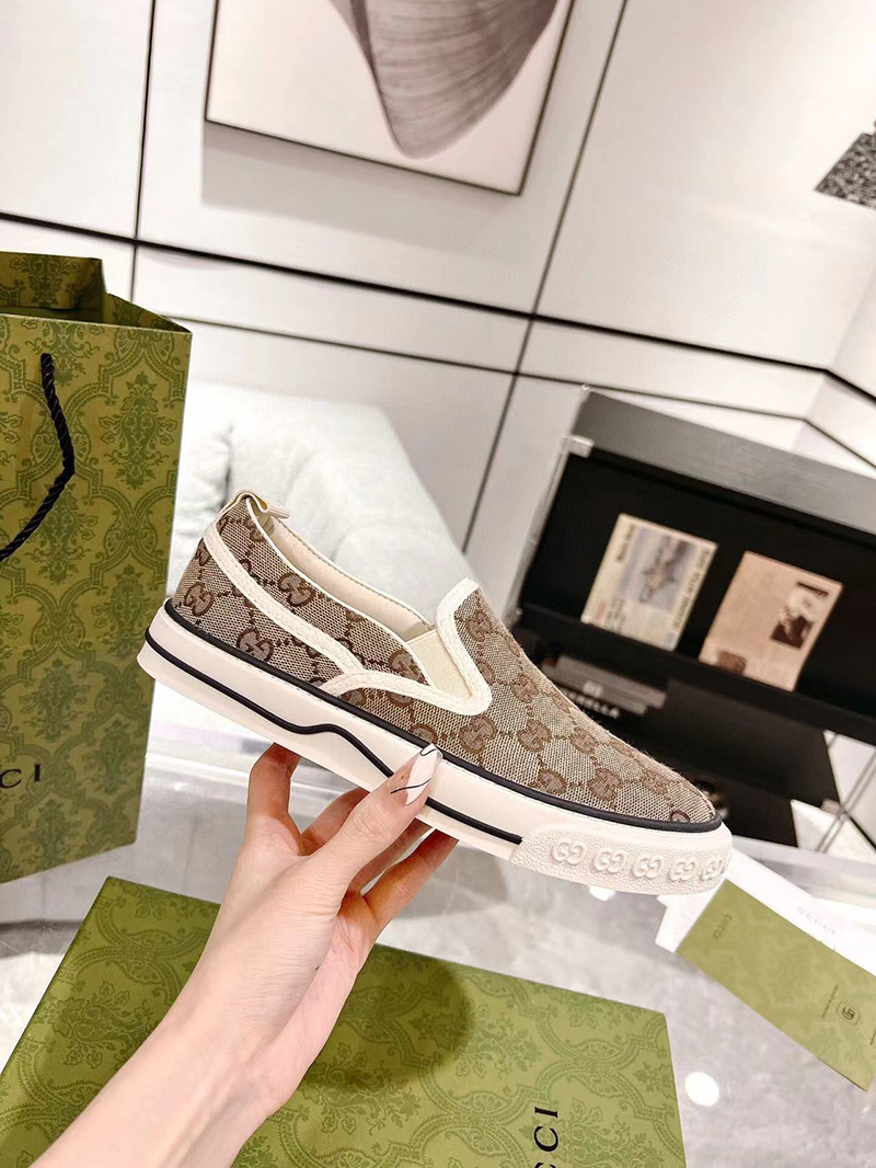 GUCCI TENNIS 1977 SLIP-ON SNEAKER