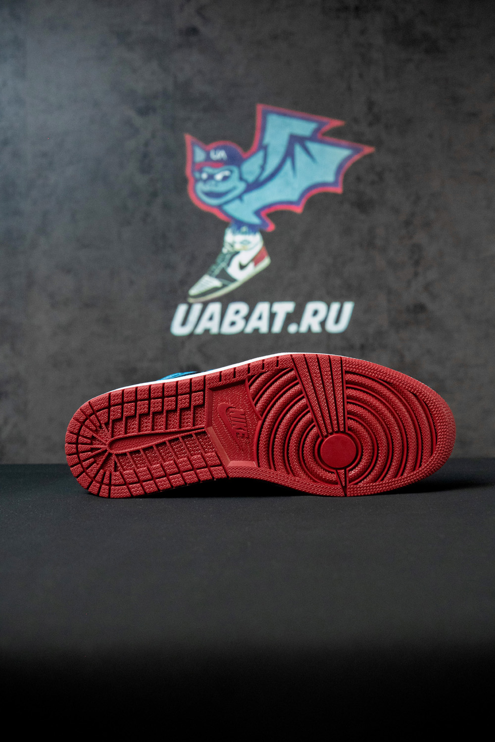 AIR JORDAN 1 HIGH OG 