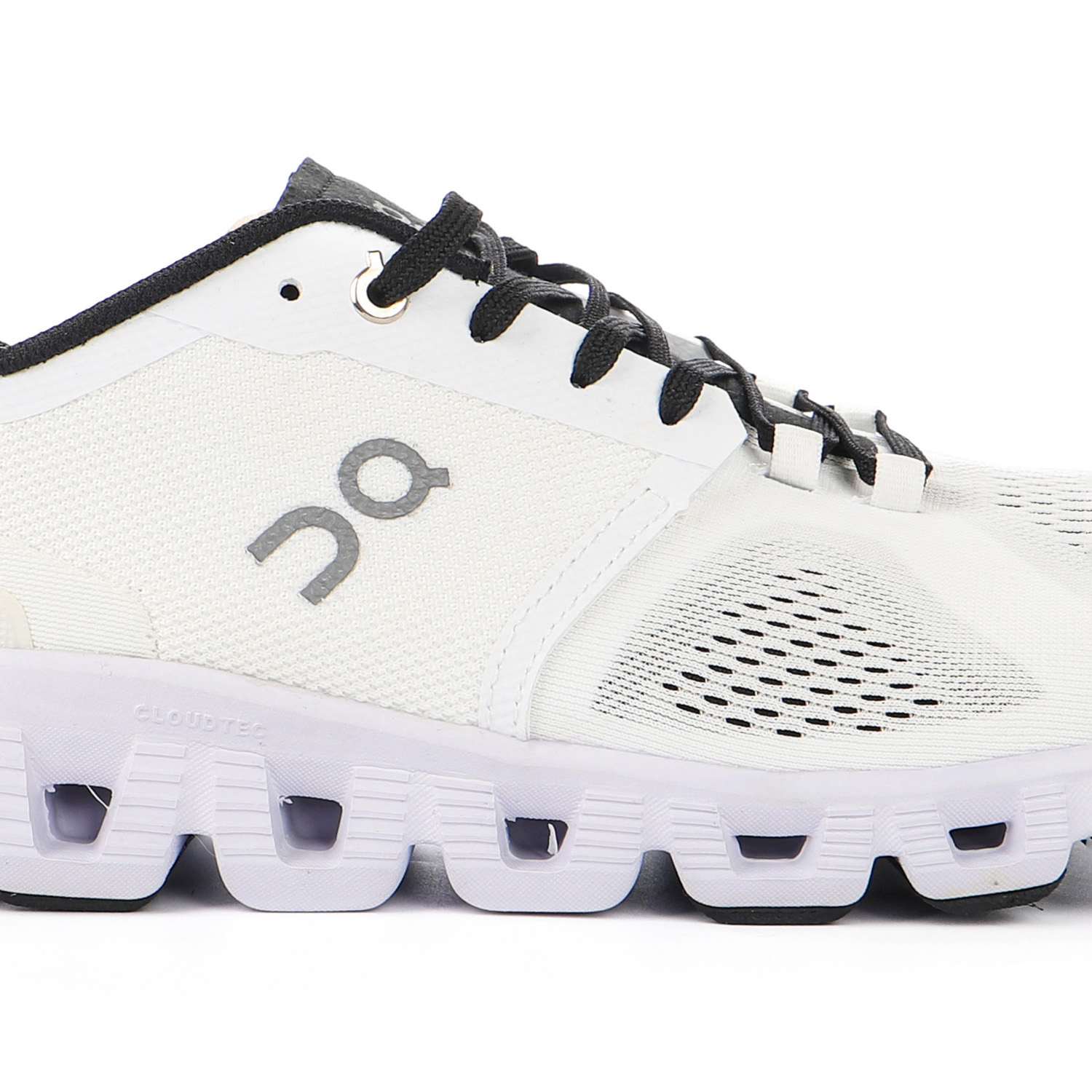 On Running Cloud X White Black