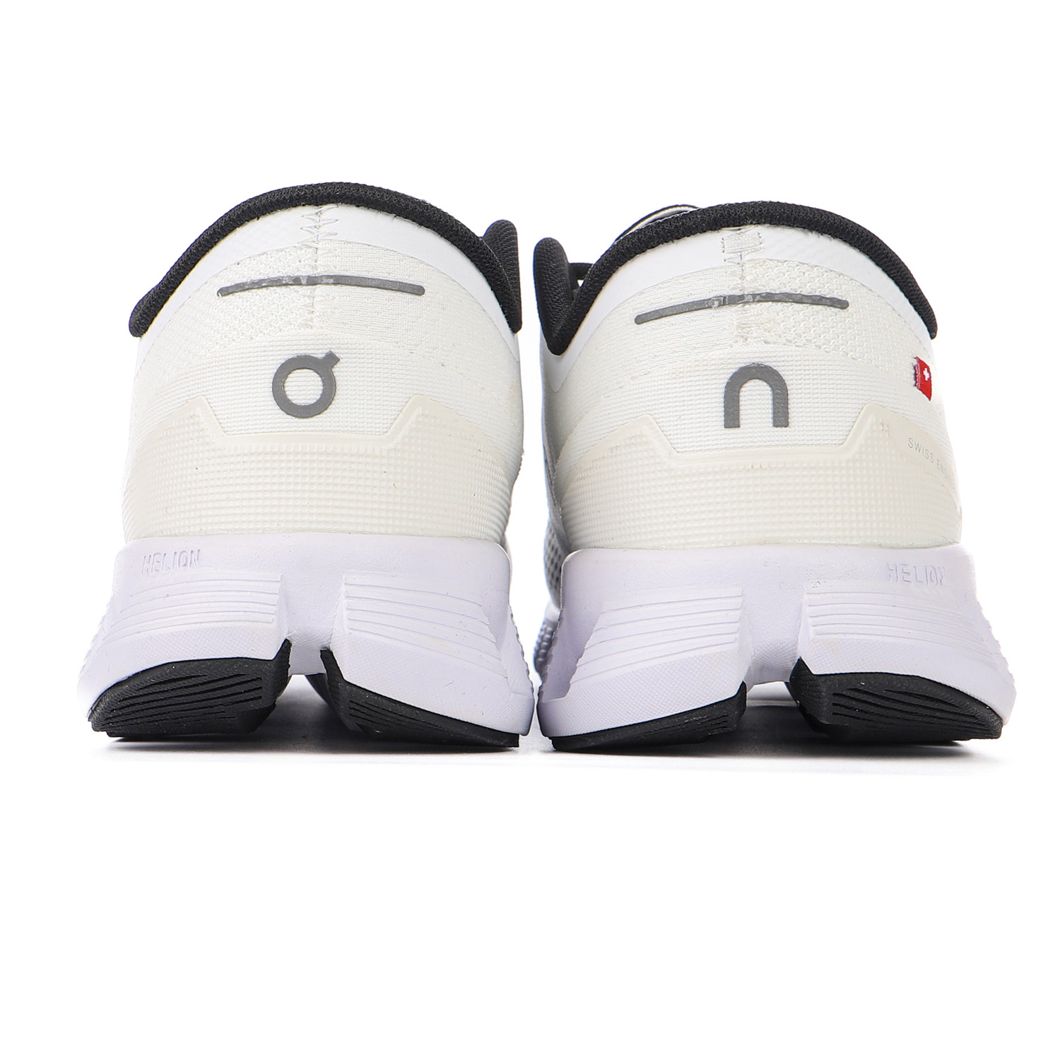 On Running Cloud X White Black