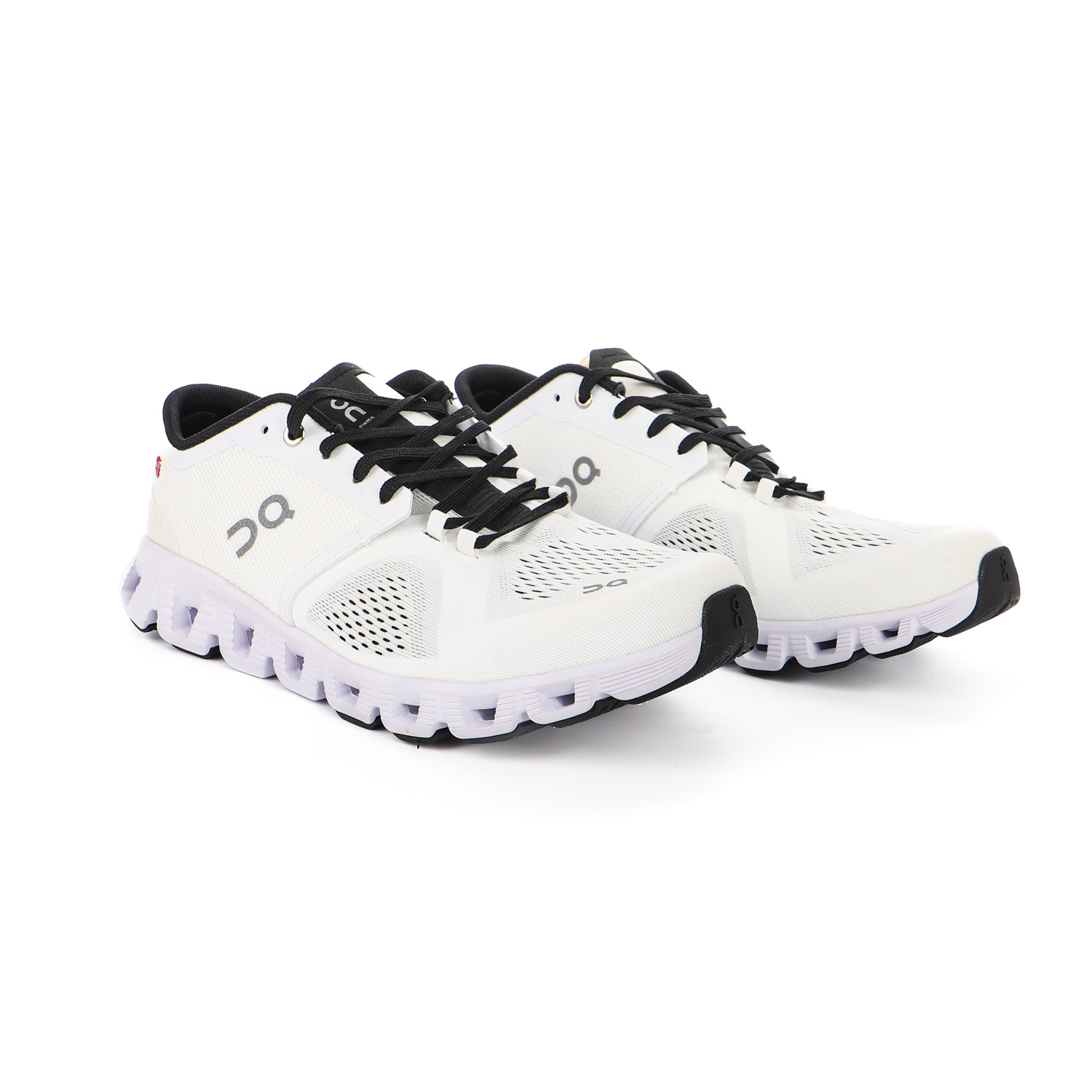 On Running Cloud X White Black