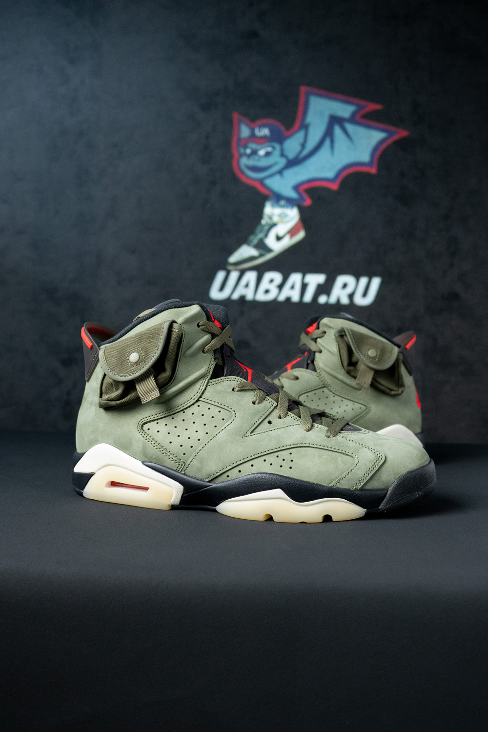 JORDAN 6 RETRO TRAVIS SCOTT
