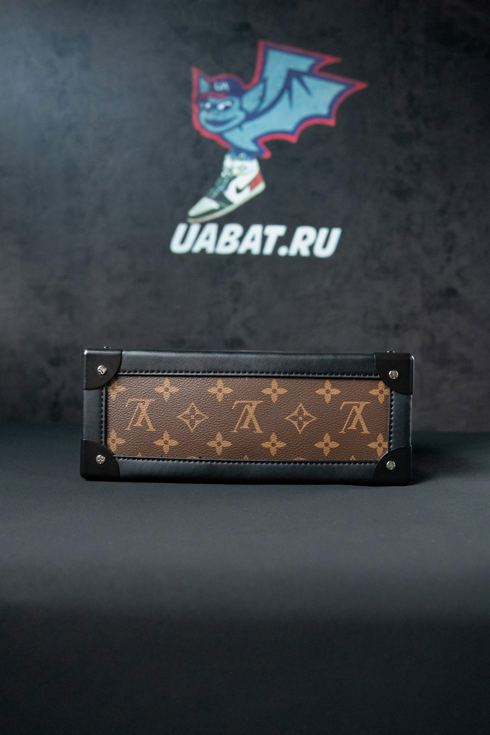 Louis Vuitton Bags M44427 24.5*10*17.5cm