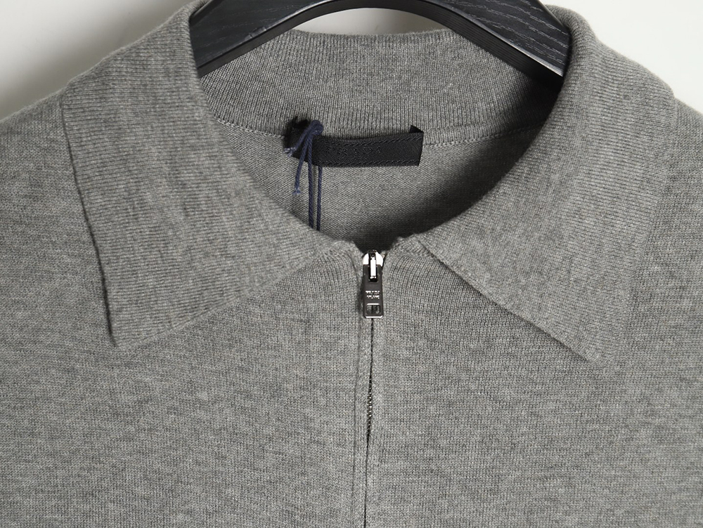 Prada Small LOGO Half-zip Wool Knit Short Sleeve Polo Shirt TSK1