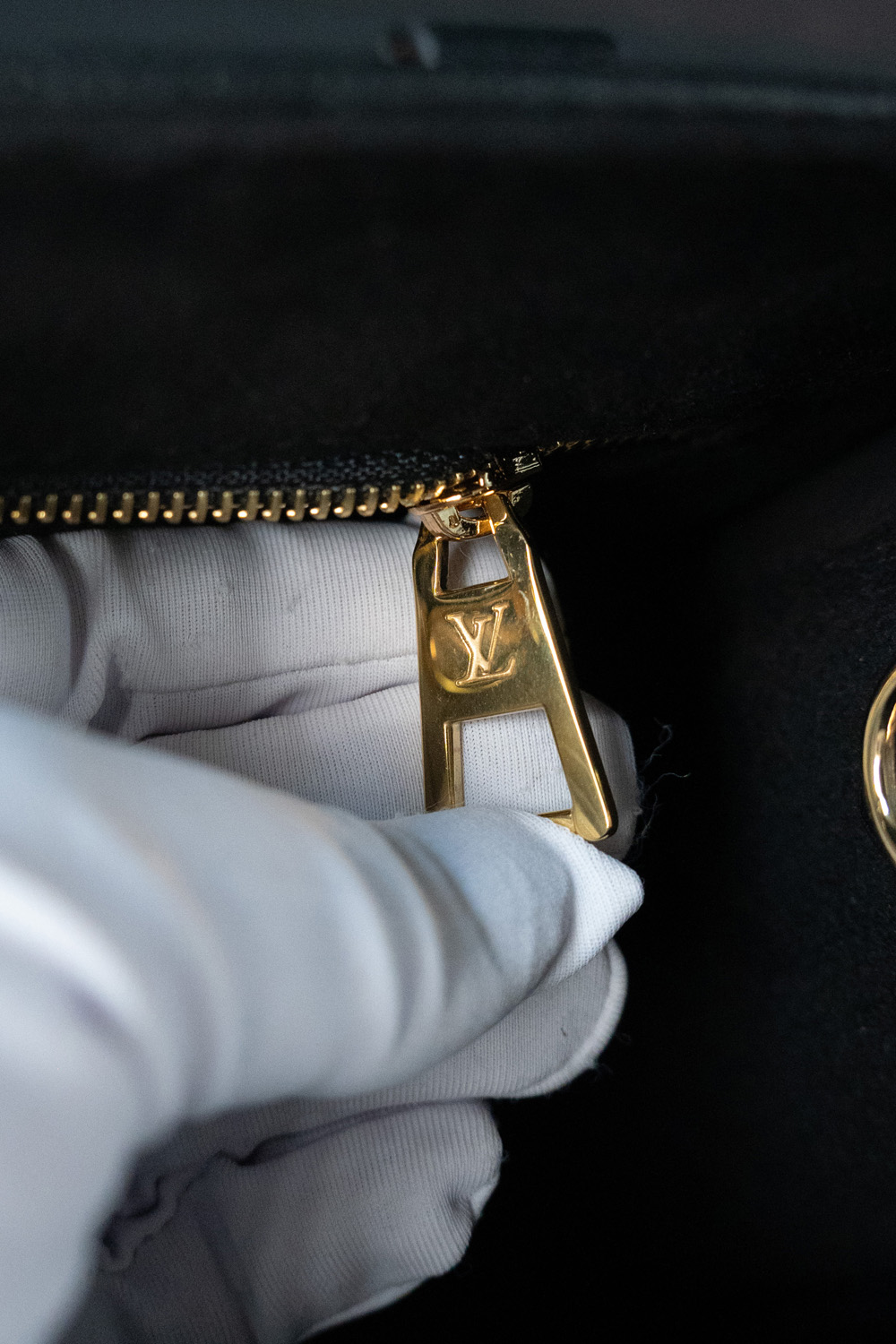 Louis Vuitton Bags 45560M 25*19*11.5cm