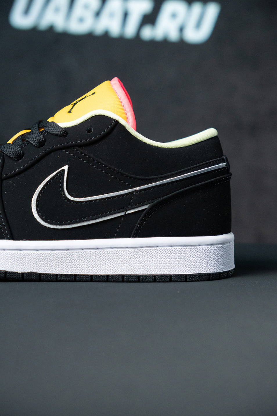 AIR JORDAN 1 LOW SE 