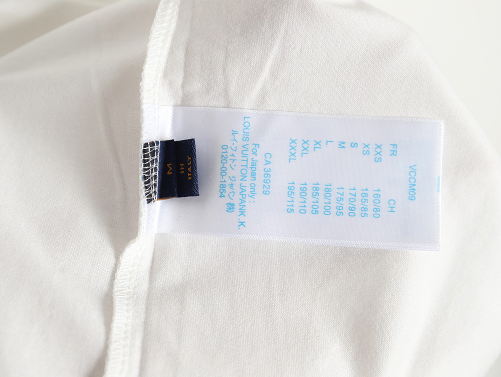 Louis Vuitton floral and lettering embroidered crew neck short sleeves