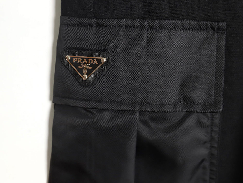 Prada PRD24SS Side Nylon Pocket Cotton Cargo Shorts