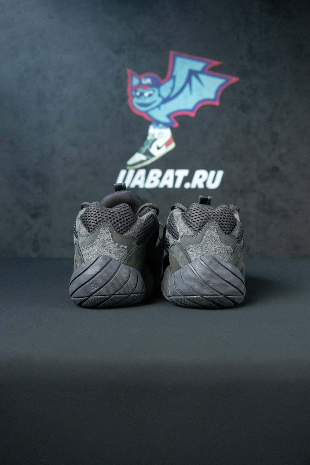 "Special Price" yeezy 500 "UTILITY BLACK"