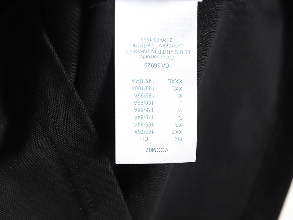 Louis Vuitton LV24SS short-sleeved T-shirt back small flowers