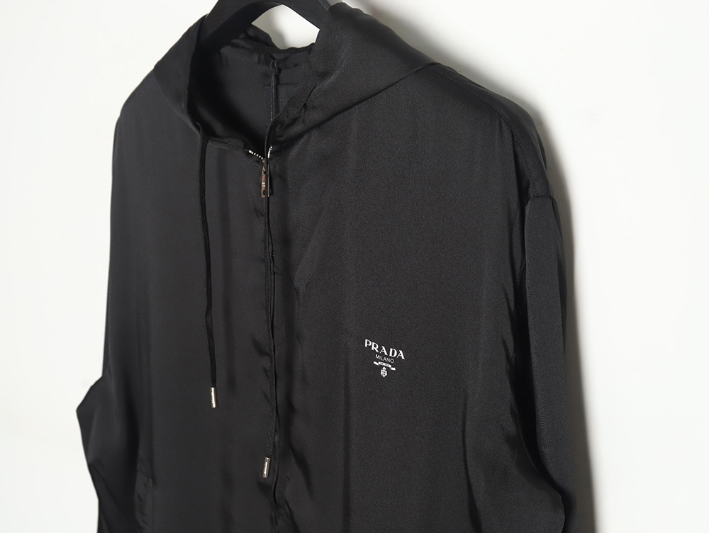 Prada 24SS mulberry silk ribbon hem hooded jacket