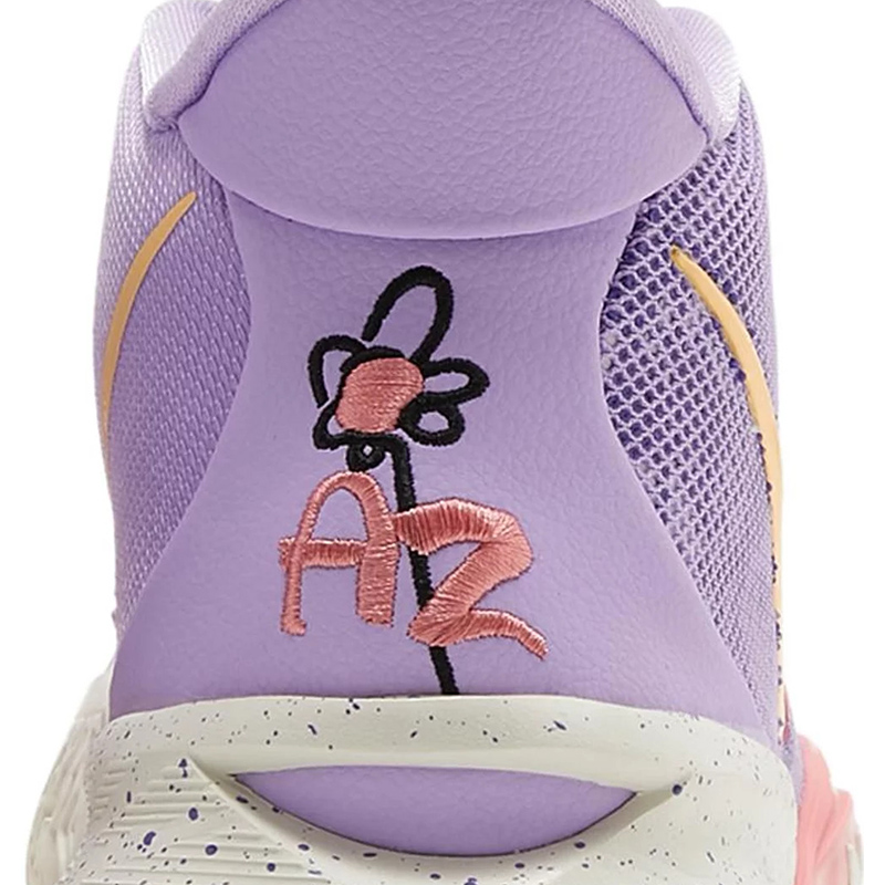 Nike Kyrie 7 