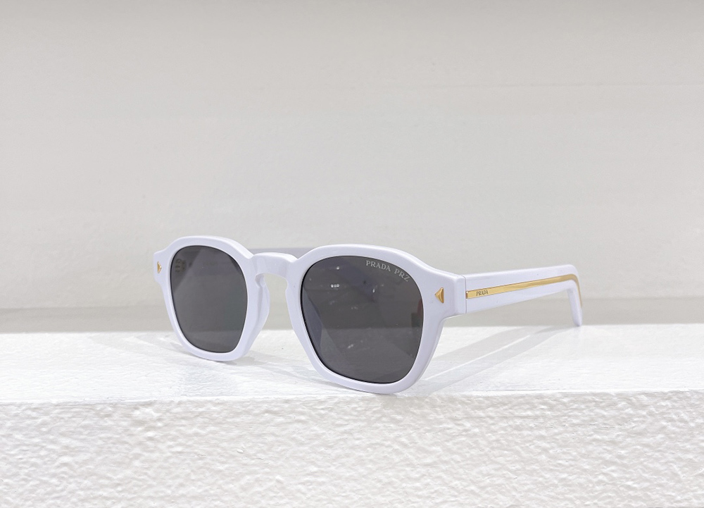 Prada eyeglasses SPRA16S