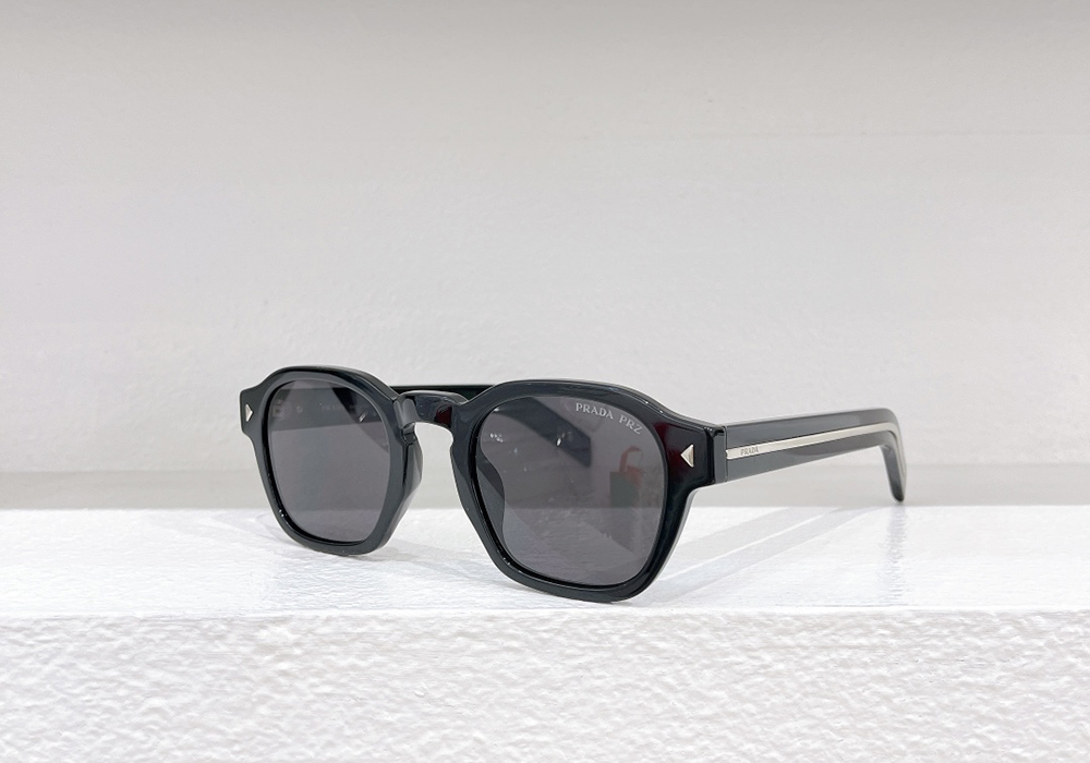 Prada eyeglasses SPRA16S