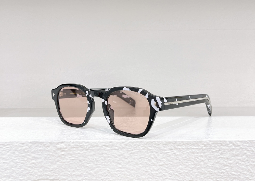 Prada eyeglasses SPRA16S