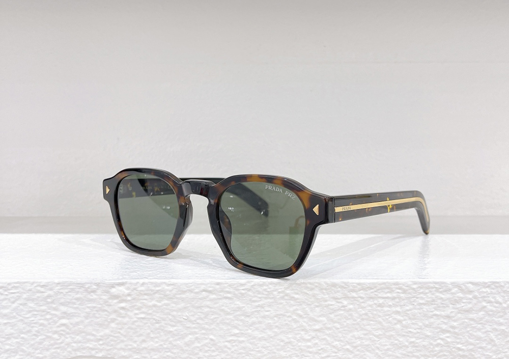 Prada eyeglasses SPRA16S
