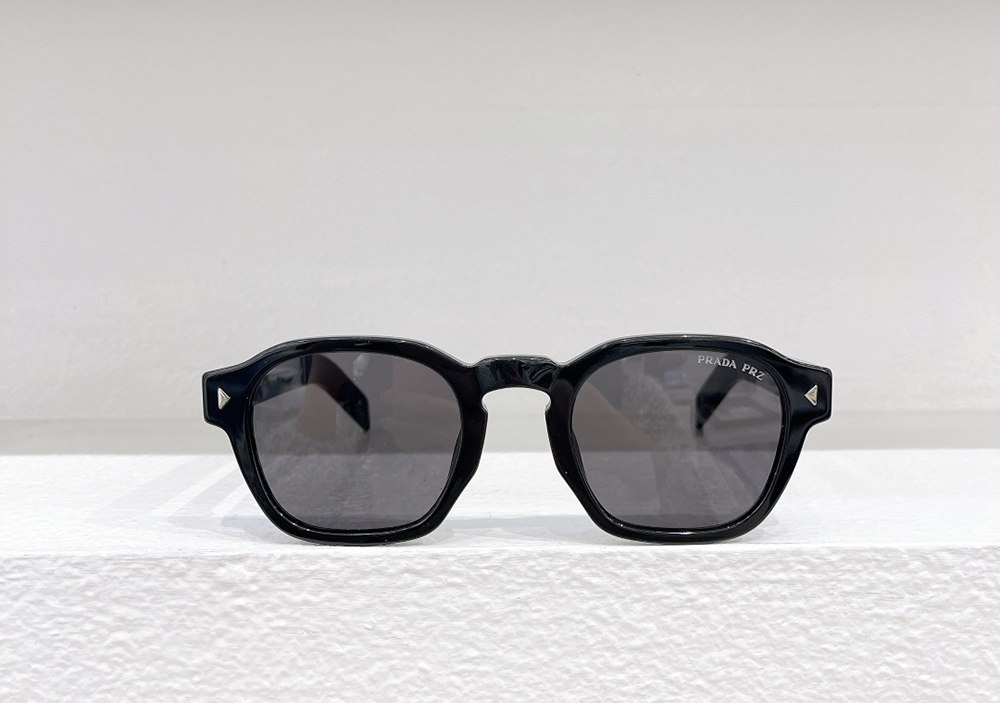 Prada eyeglasses SPRA16S