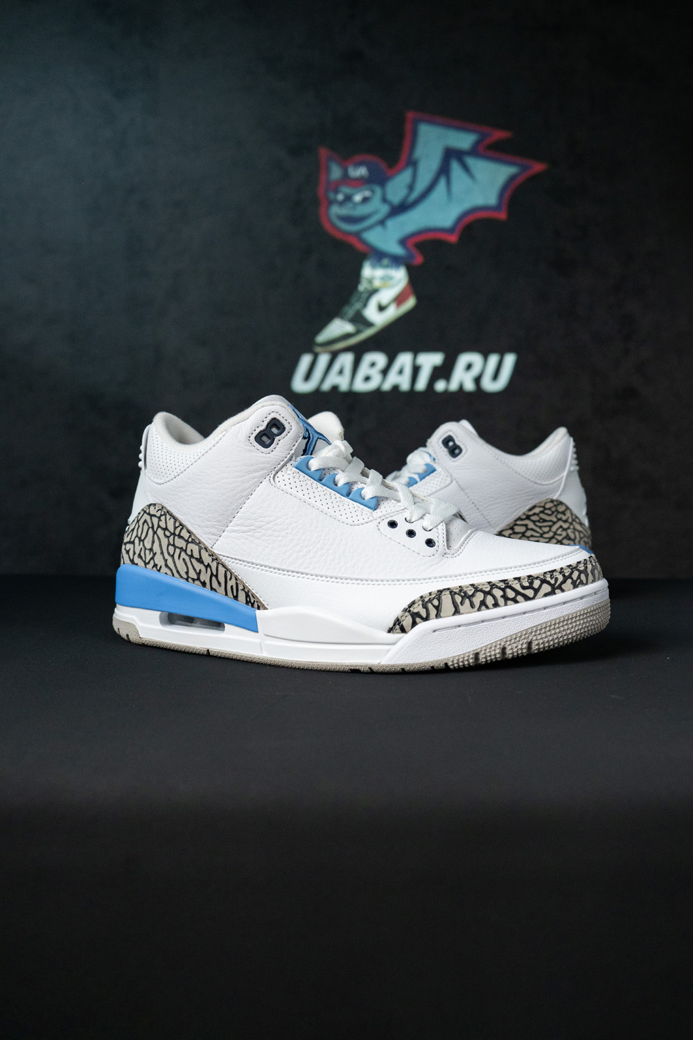 AIR JORDAN 3 RETRO ''UNC''