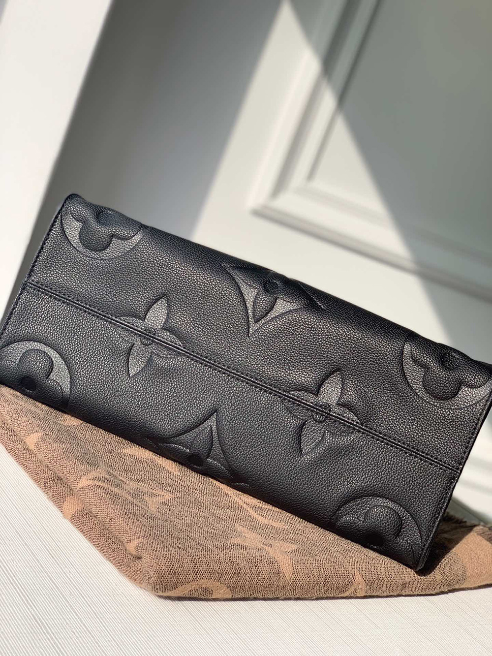 Louis Vuitton Bags M45040 35*28*15cm