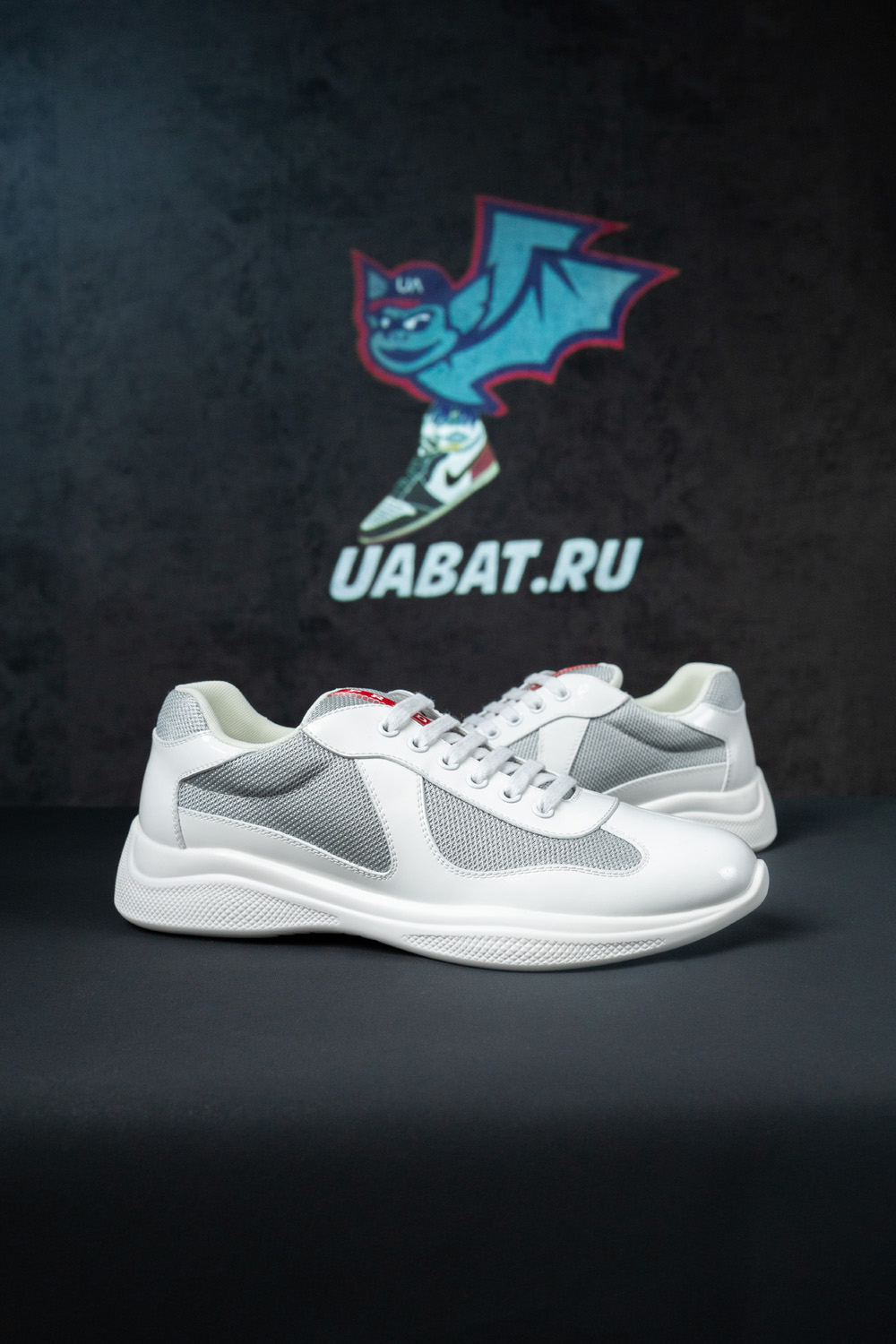 Prada America's Cup 'White Silver'