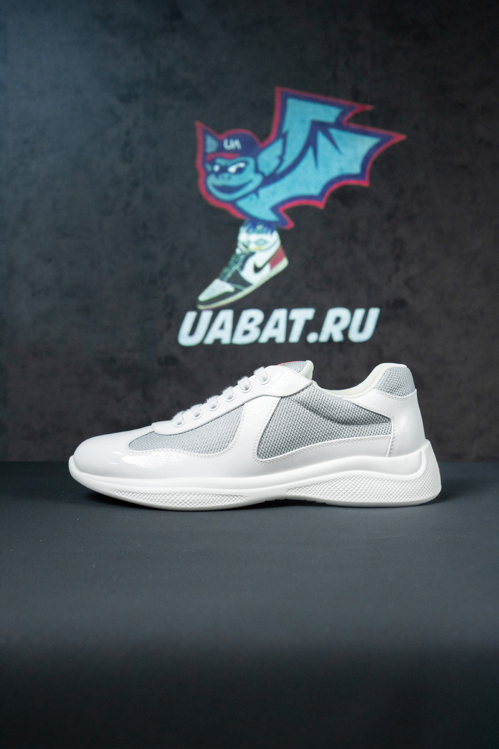 Prada America's Cup 'White Silver'