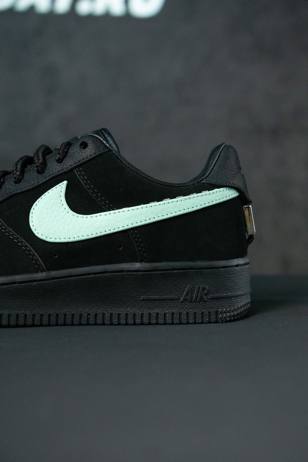 TIFFANY & CO. X AIR FORCE 1 LOW '1837'