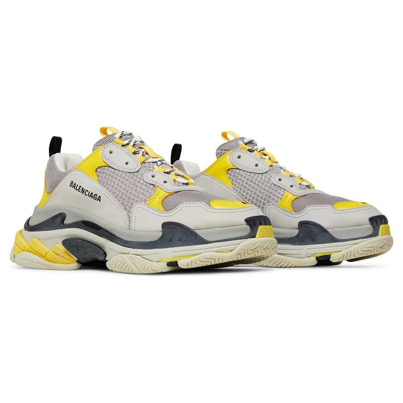 BALENCIAGA TRIPLE S 