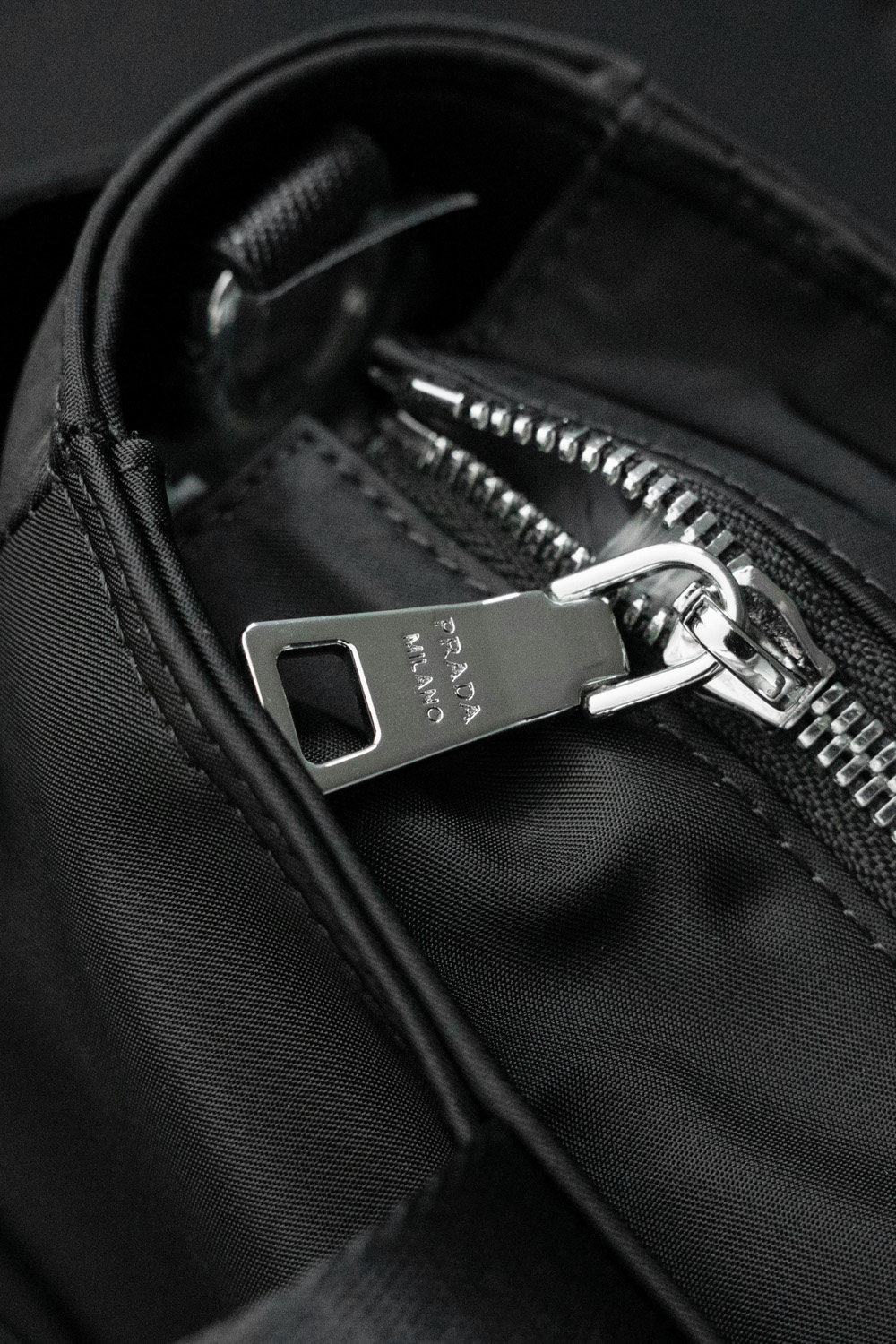 Prada Bags 1BG102 31*36*18cm