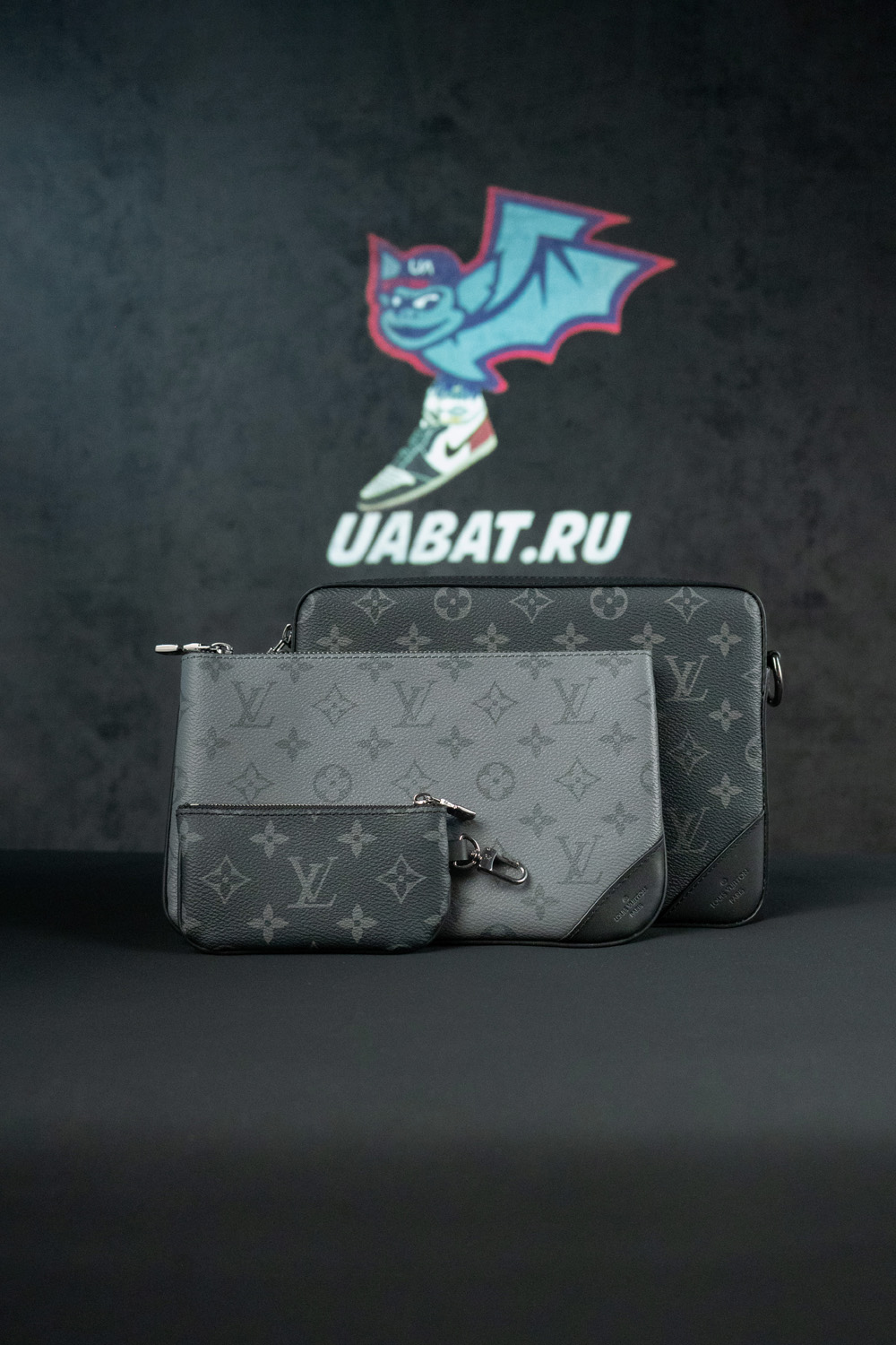 Louis Vuitton Bags M69443 25*18.5*7cm