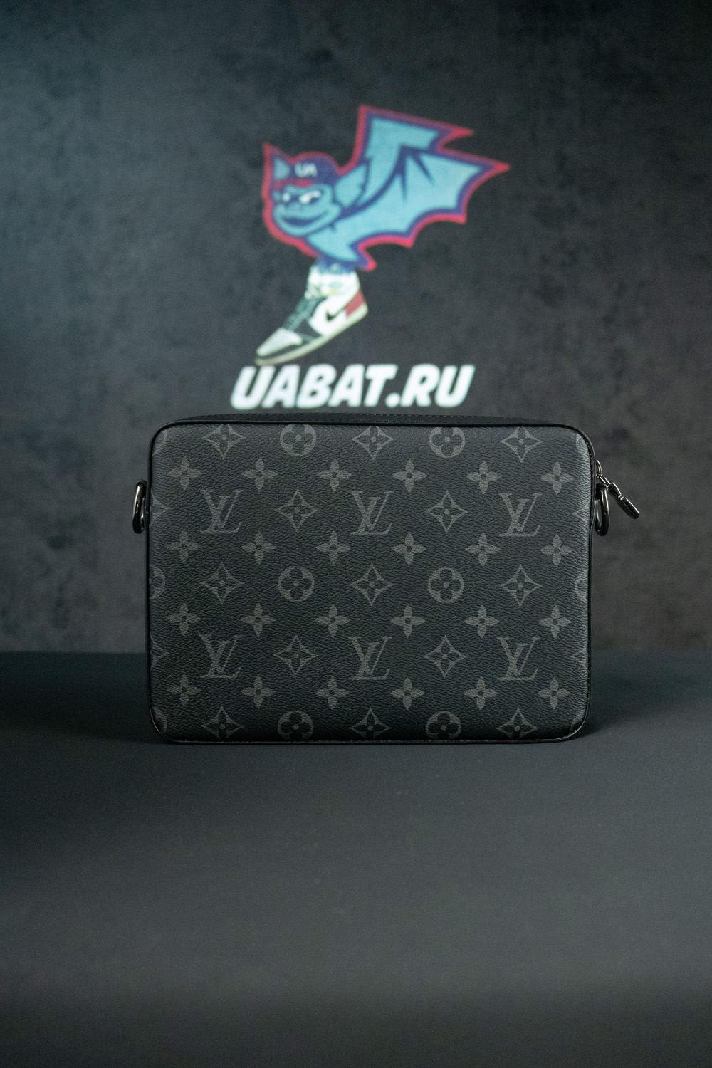 Louis Vuitton Bags M69443 25*18.5*7cm