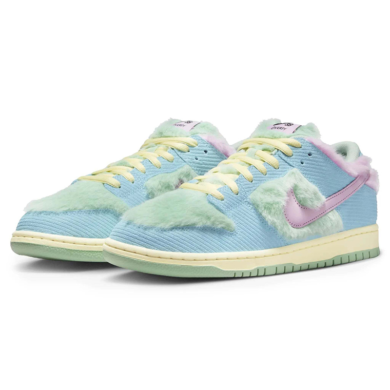 Verdy x Dunk Low SB 